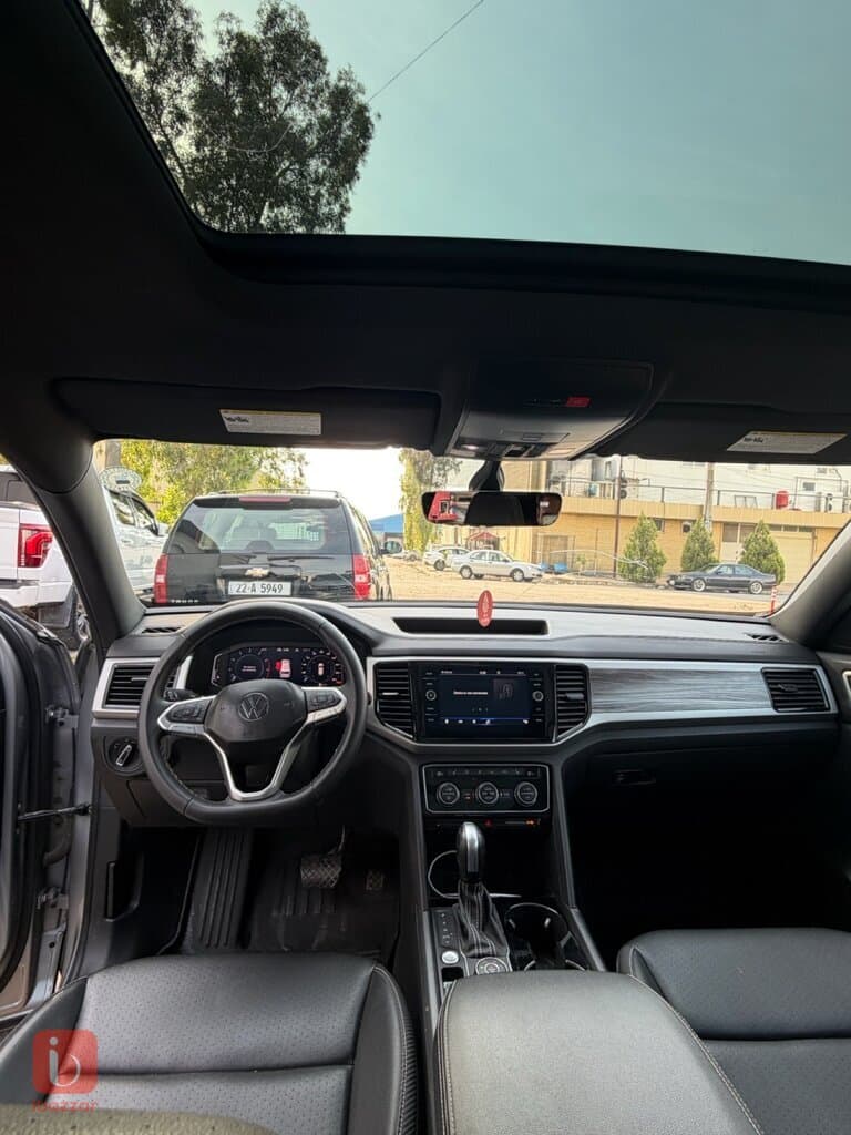 Volkswagen Atlas SE 6