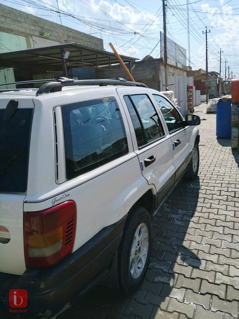 Jeep Grand Cherokee Limited Plus 9