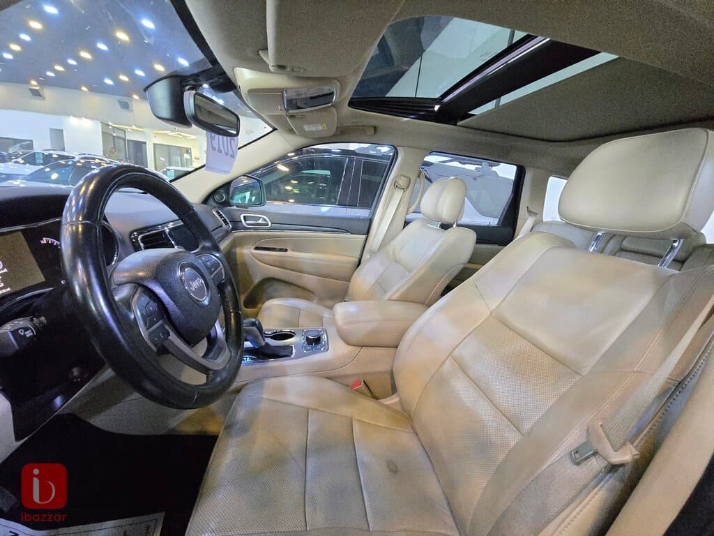 Jeep Grand Cherokee Laredo 7