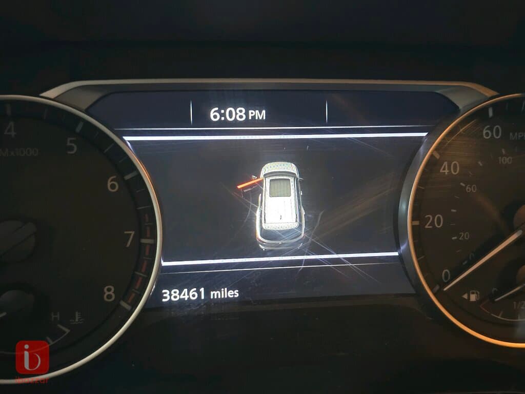 Nissan Pathfinder 8