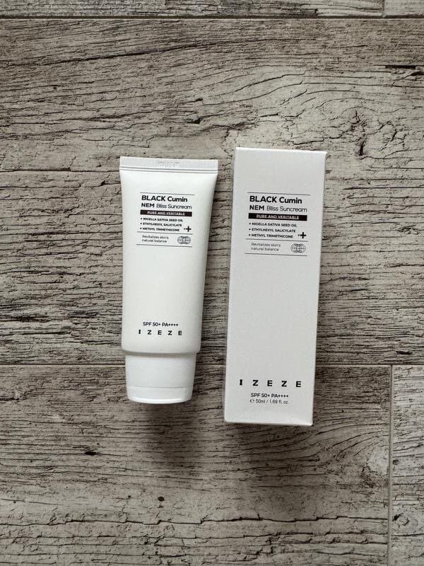 IZEZE Black Cumin NEM Bliss Suncream SPF 50+ PA++++ - 50ml 2