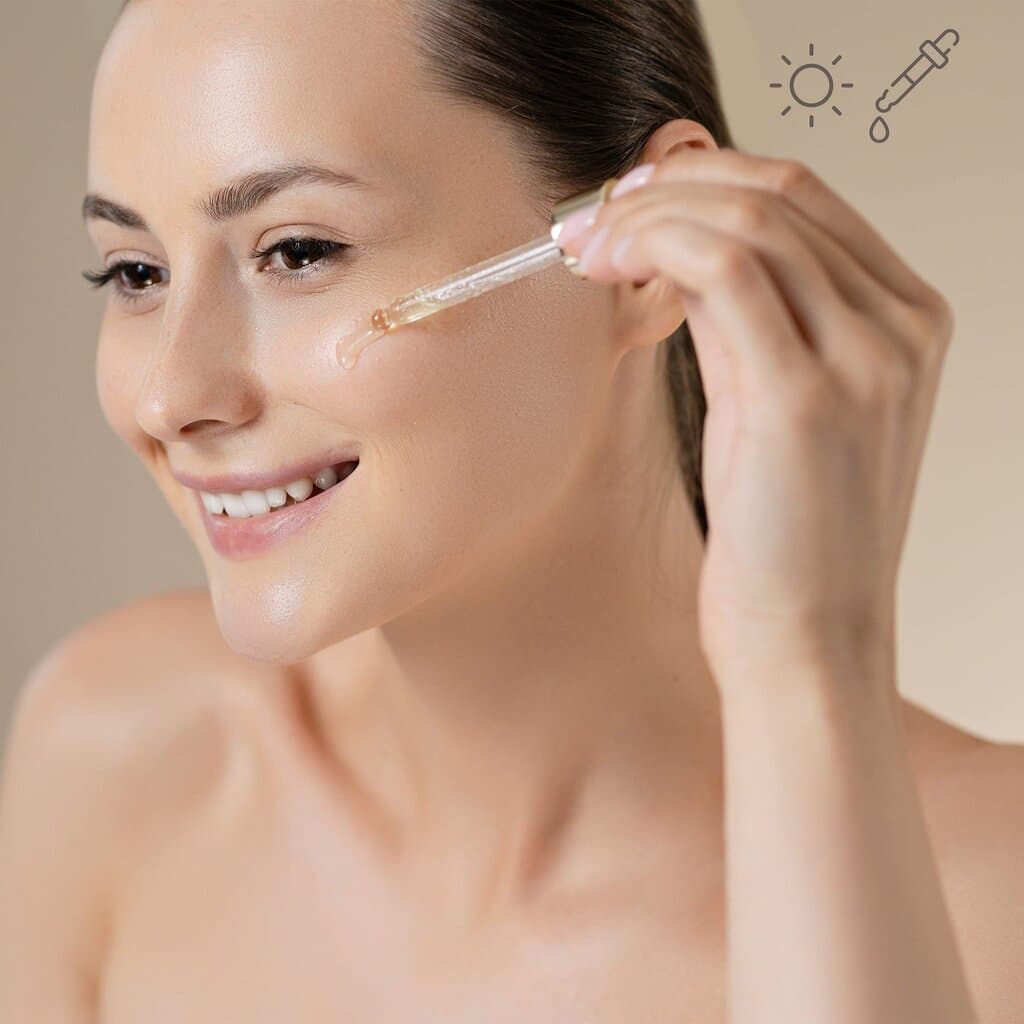 Revuelve Apothecary Fresh Morning Booster 3