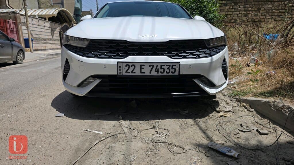KIA K5 1