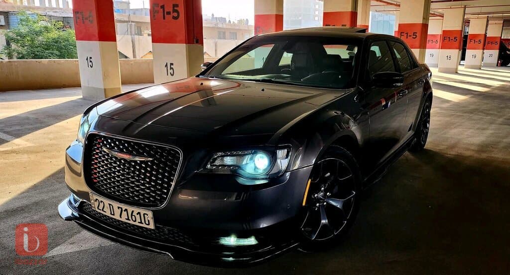 Chrysler 300 S 1