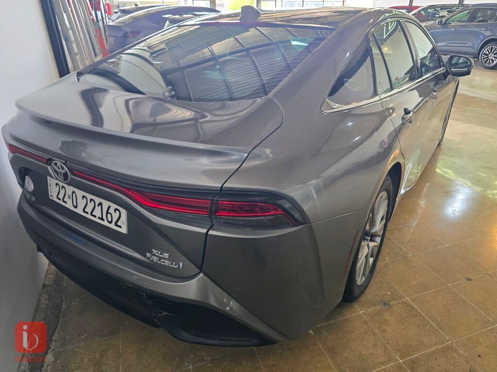 Toyota 3