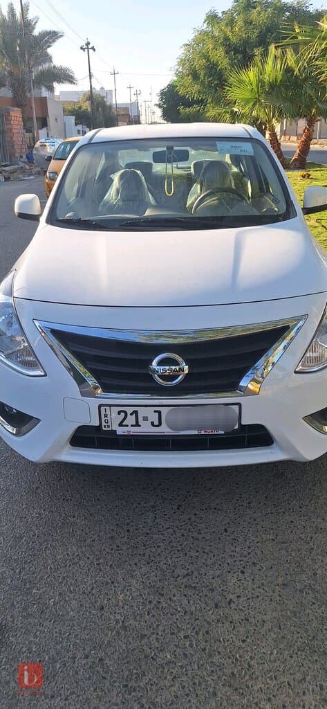 Nissan Sunny 1