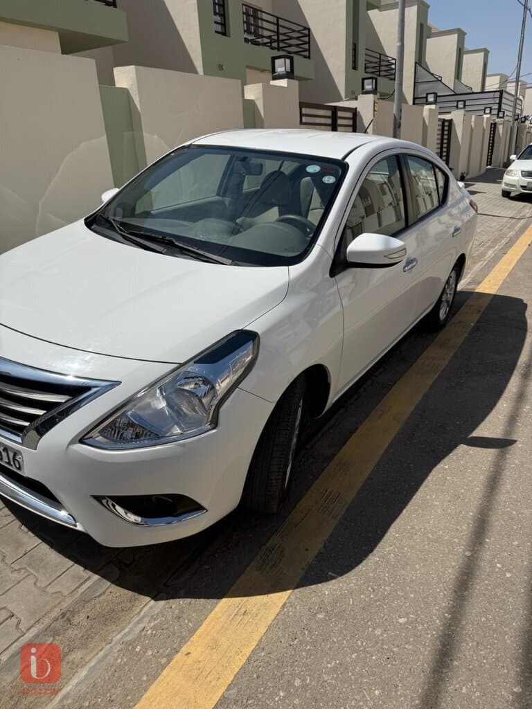Nissan Sunny SV 3