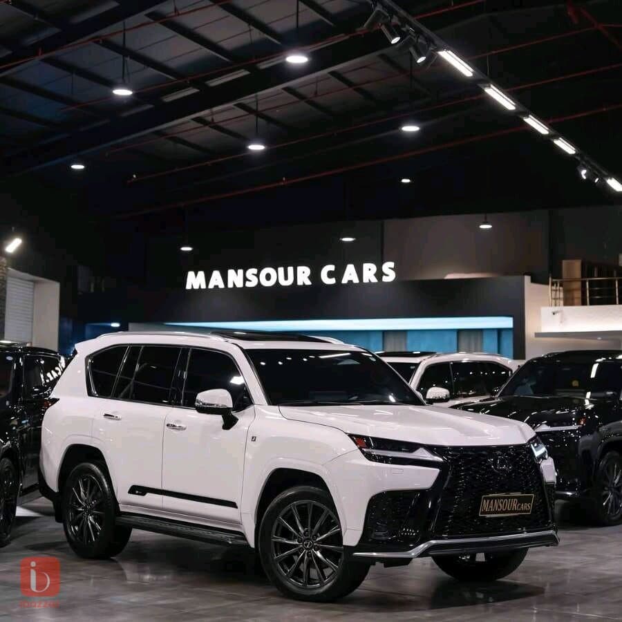 Lexus LX600 F Sport 1