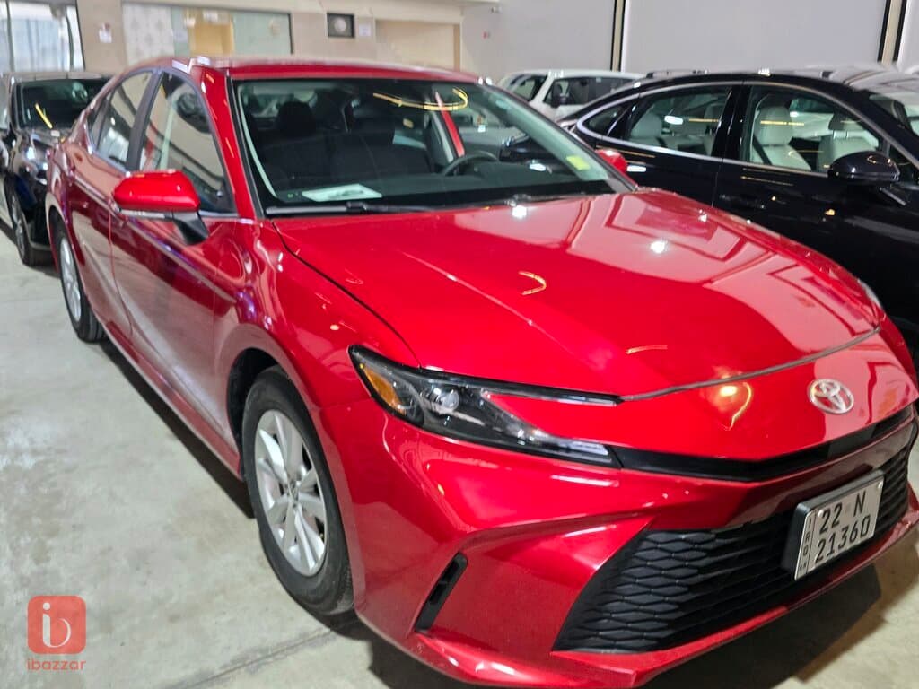 Toyota Camry SE 2