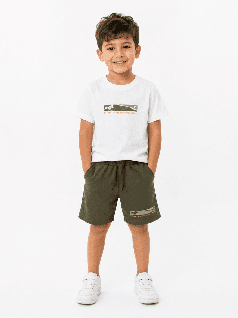 mışıl kids Boys' White Cotton T-Shirt & Shorts Set - 6 years 1