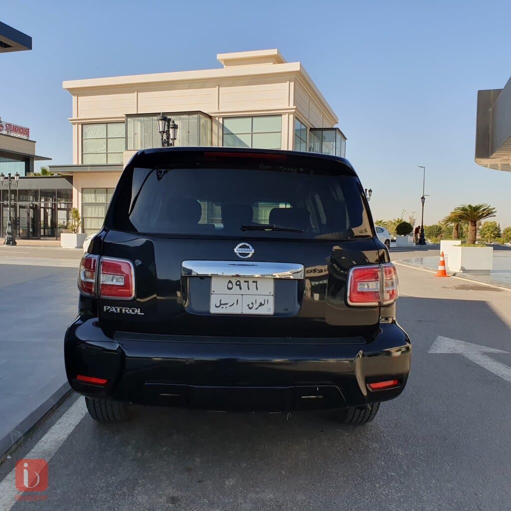 Nissan Armada 5