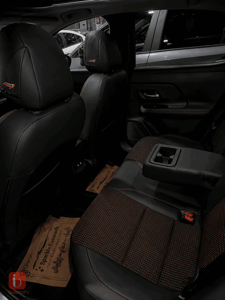 Nissan Kicks SR 10