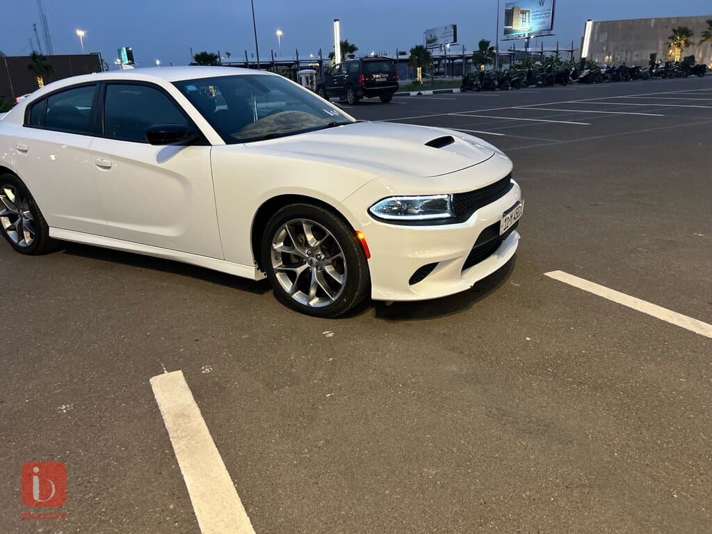 Dodge Charger GT 3