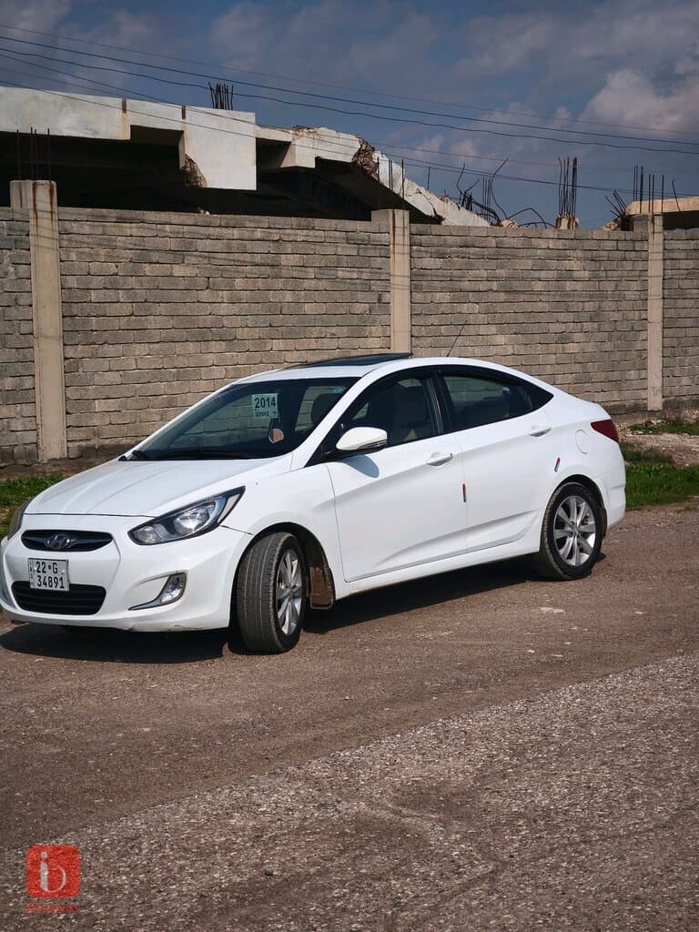 Hyundai Accent GLS TOP 5