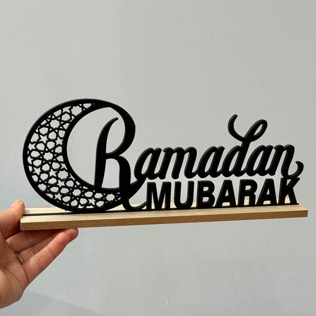Ramadan Mubarak Crescent Moon Decoration 3