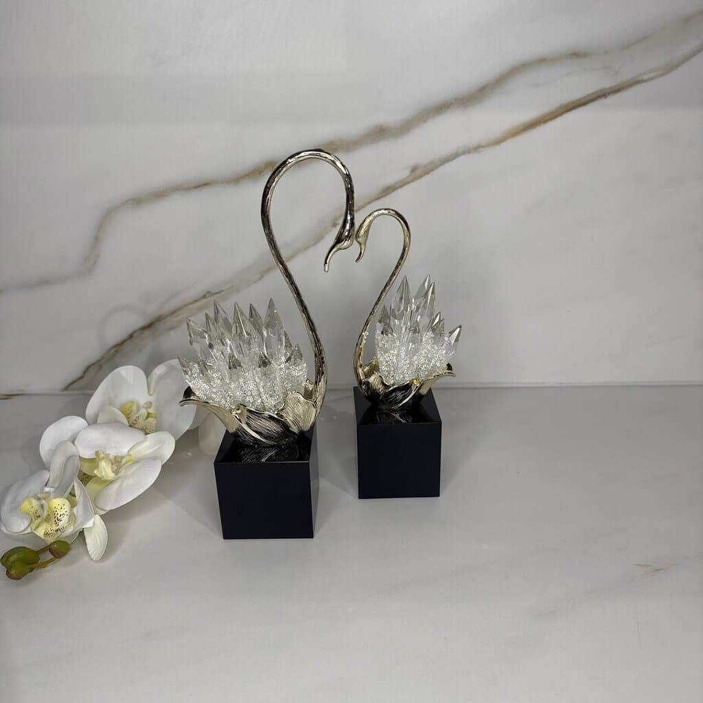Elegant Crystal-Tail Swan Figurine - Set Of 2 8
