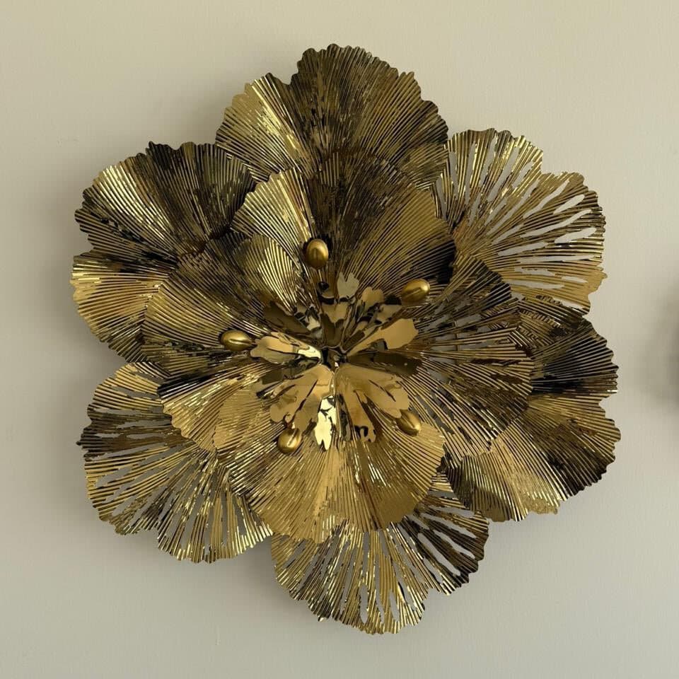 Metal Golden Flower Wall Decoration 2