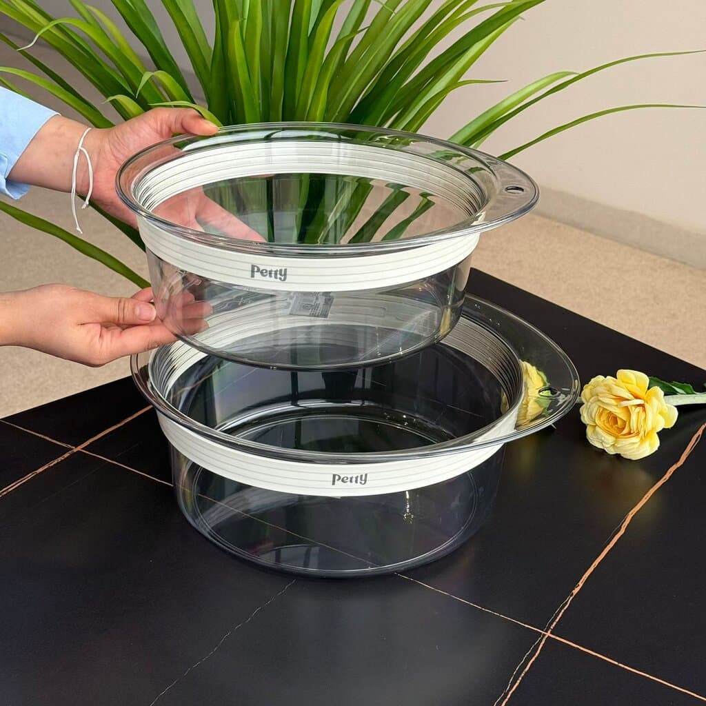 Clear Round Acrylic Food Storage Container 6