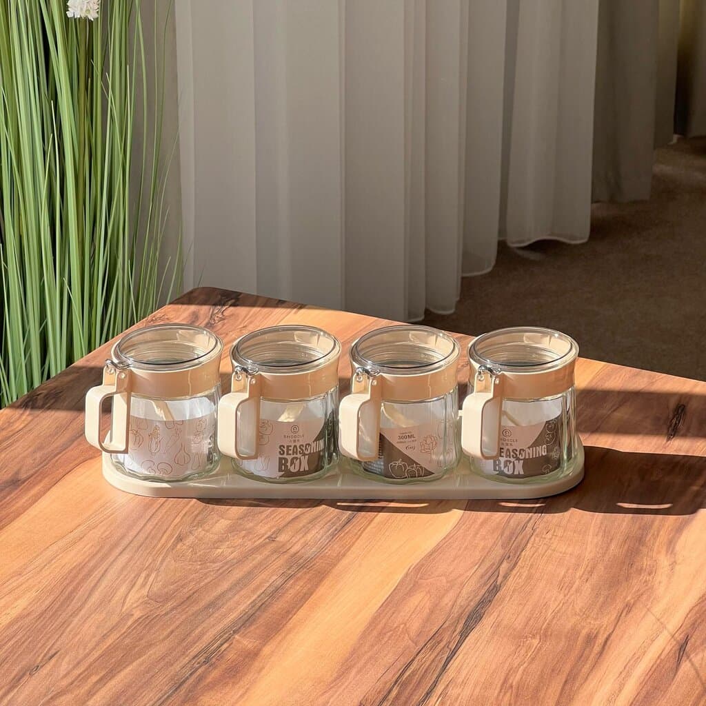 4 Pieces Kitchen Supplies Series 5