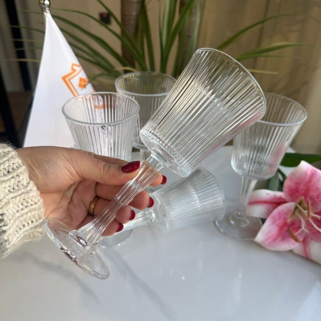 Classic Elegant Glassware Set - 6PCS 4