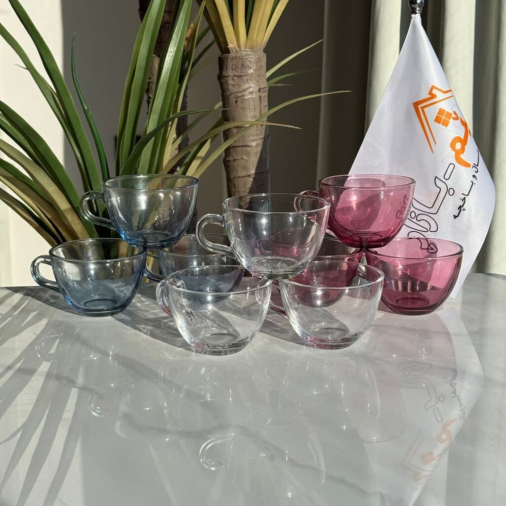 Elegant Glass Tea Cups 2