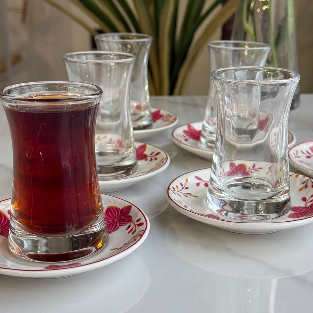 Double-Wall Tea Glass & Floral Saucer Set 2