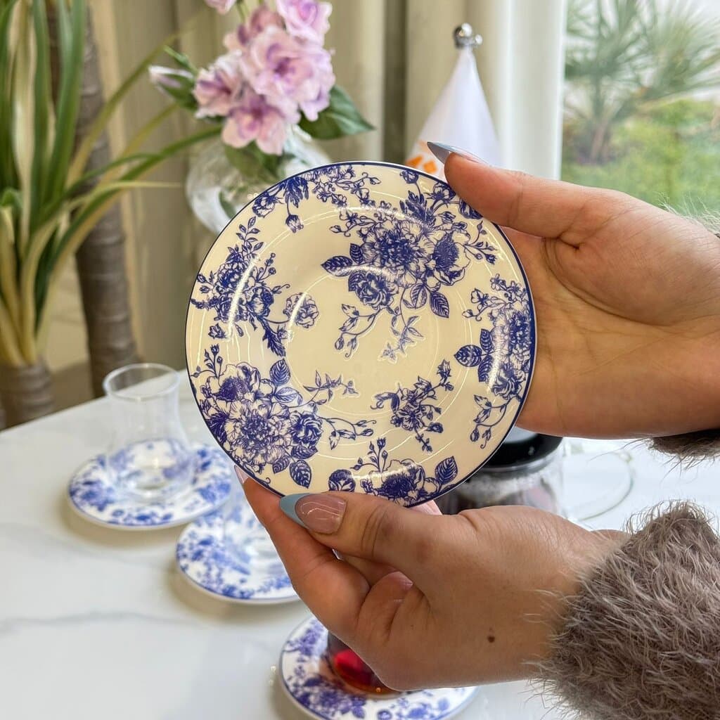 Elegant Blue Floral Saucer Tea Glass Set 9