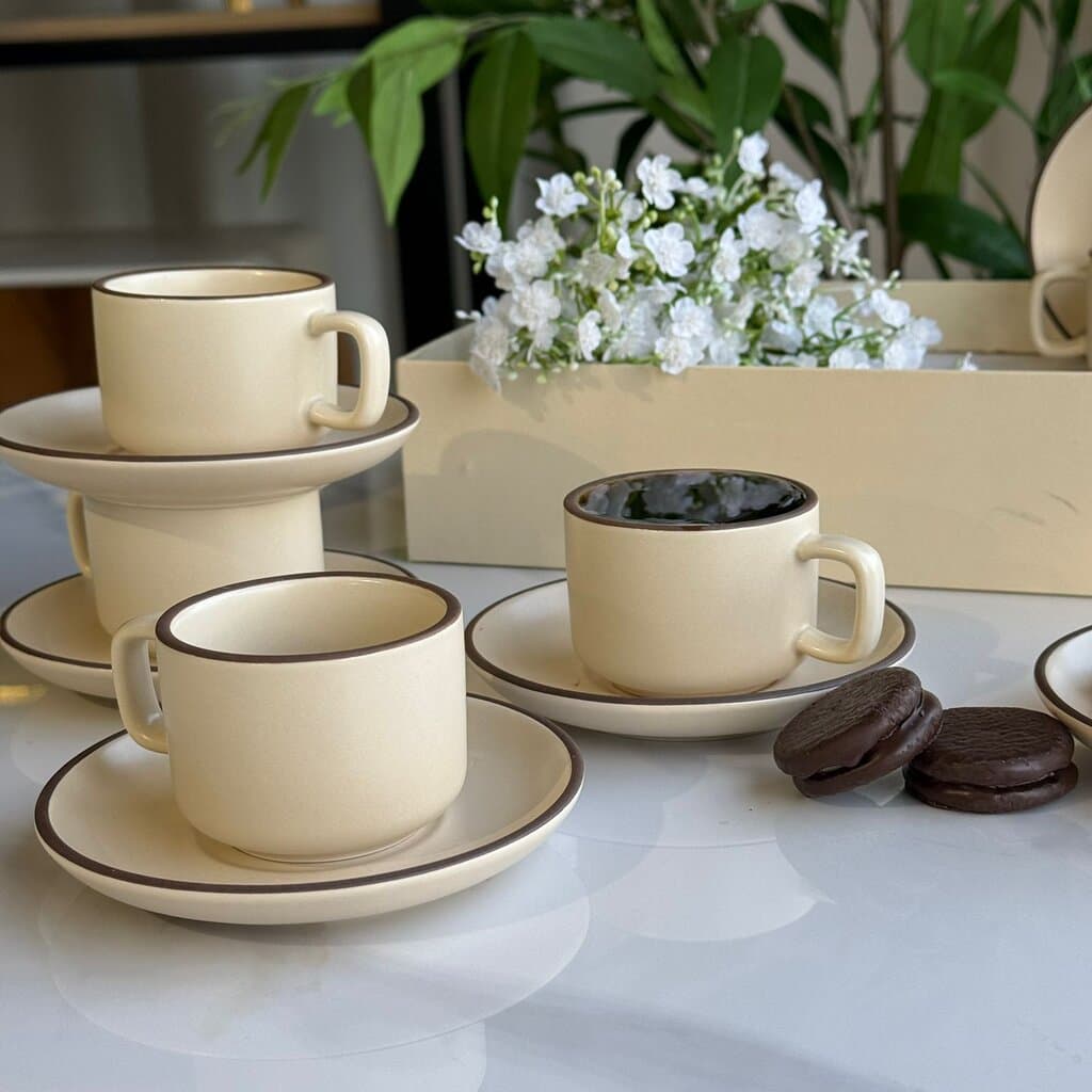 Elegant Luxury Coffee Cup & Saucer Set 9