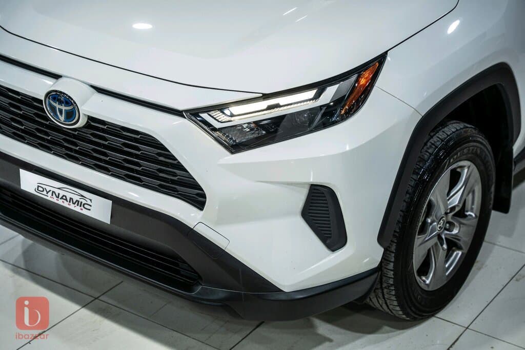 Toyota Rav 4 LE 4