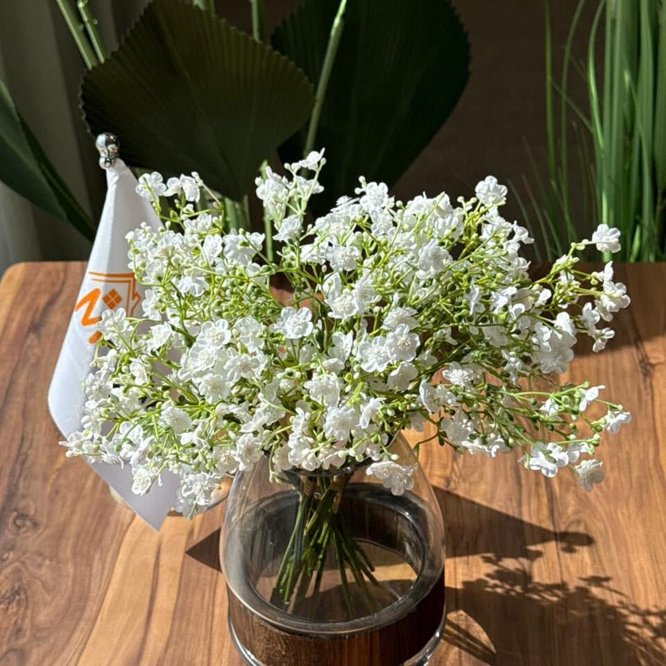 Mini Bloom Gypsophila Stem 8