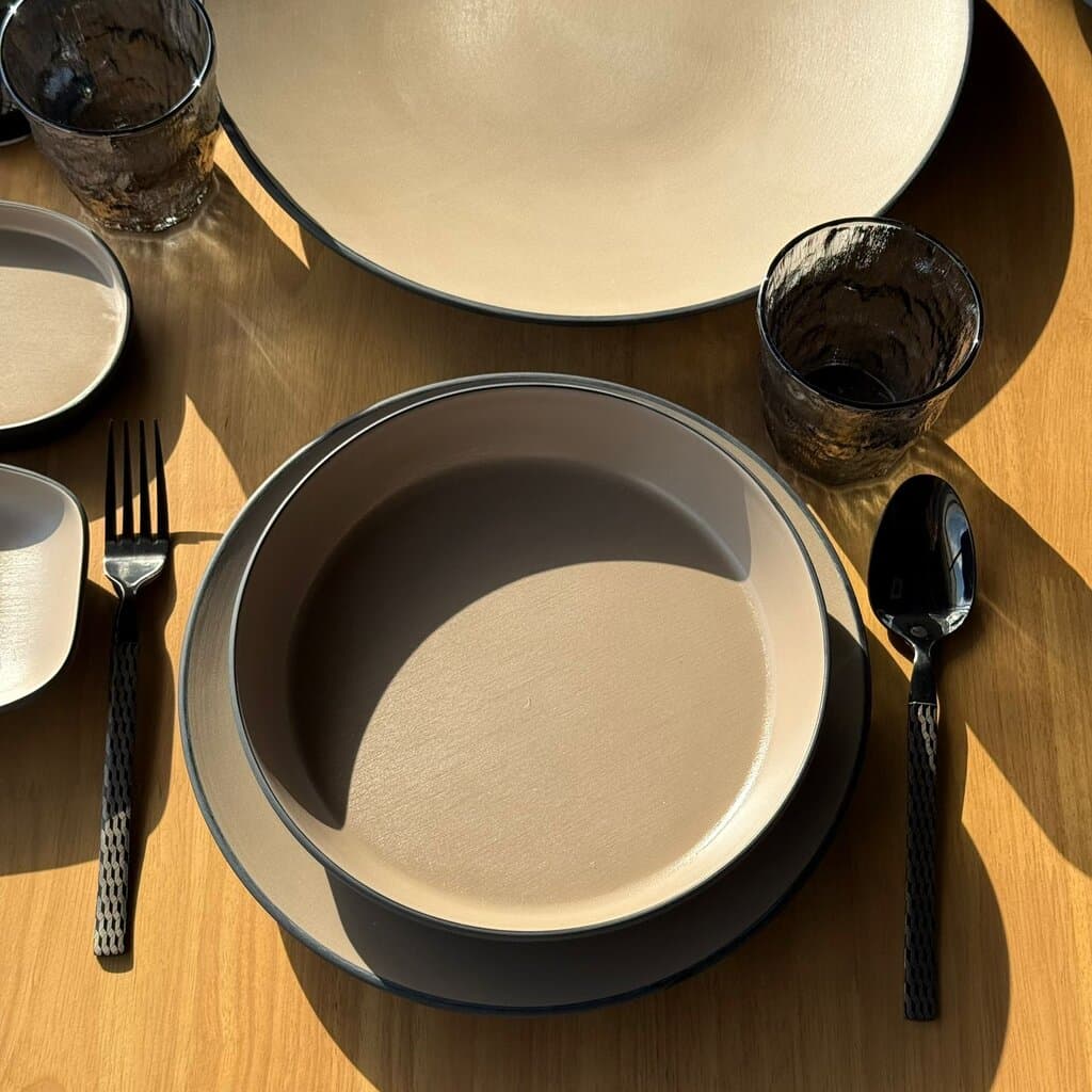 Modern Minimalist Melamine Dinnerware Plate Set 2