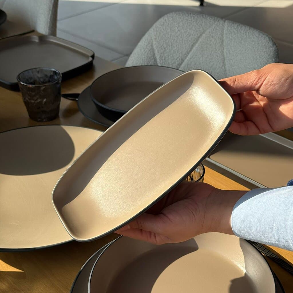 Modern Minimalist Melamine Dinnerware Plate Set 9