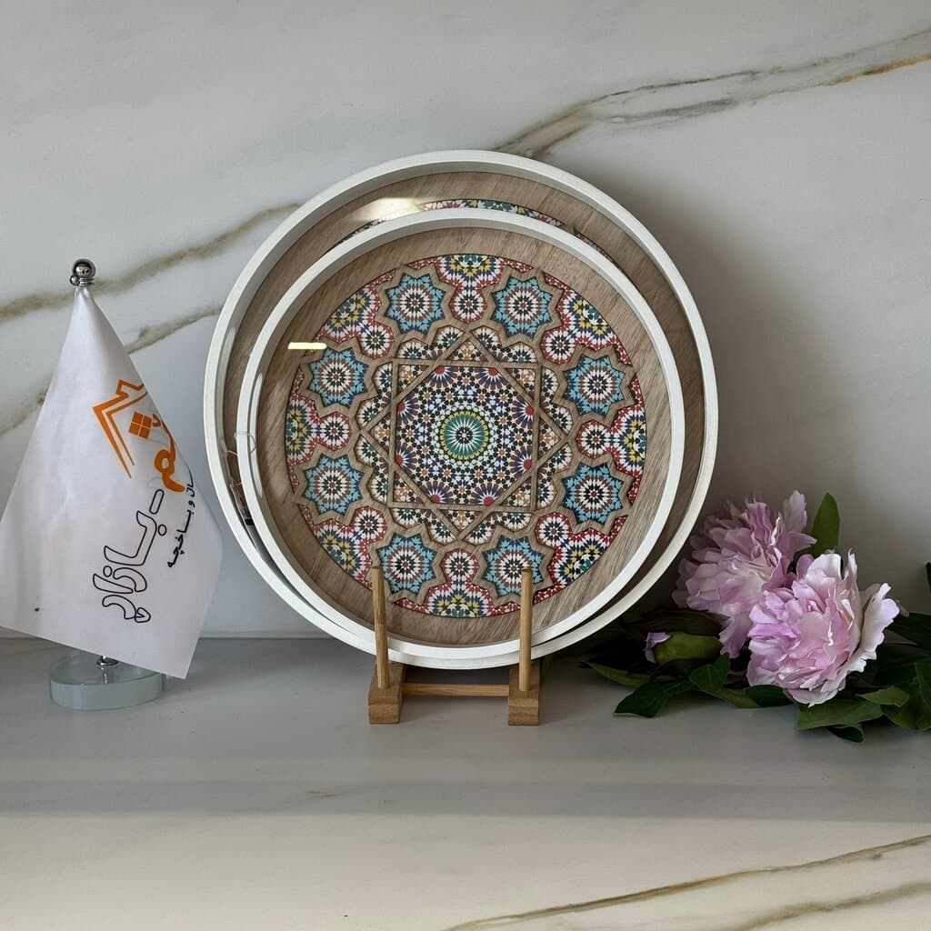 Round Decorative Wooden Serving Tray Set 1