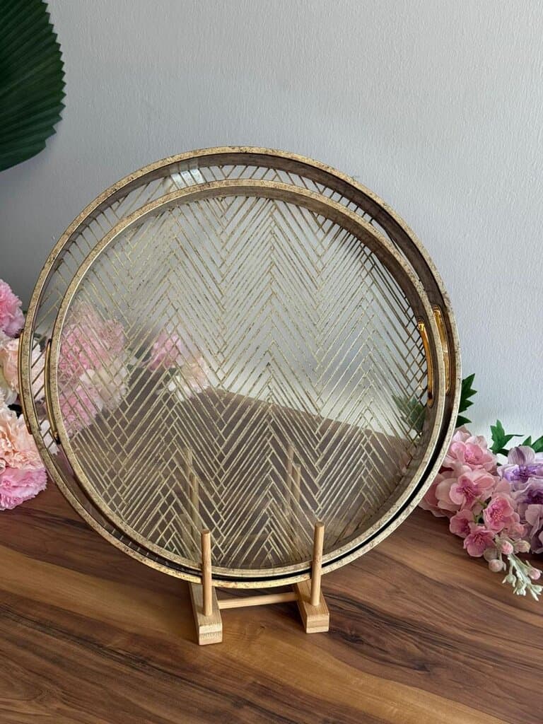 Elegant Golden Serving Trays 7