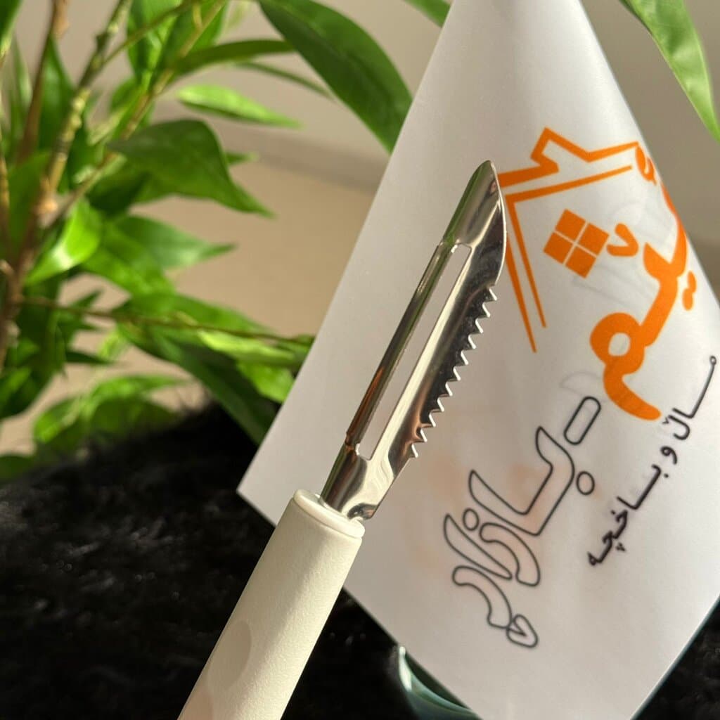 Durable Peeler/Scaler Knife 2