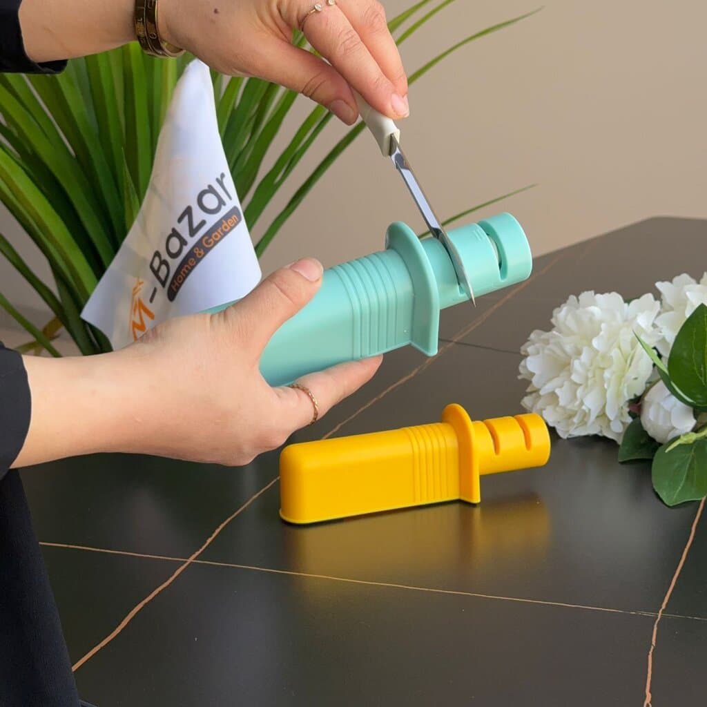 2-Stage Manual Knife Sharpener 3