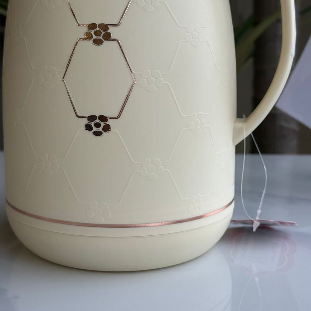 Elegant Off-White Coffee & Tea Thermos 6