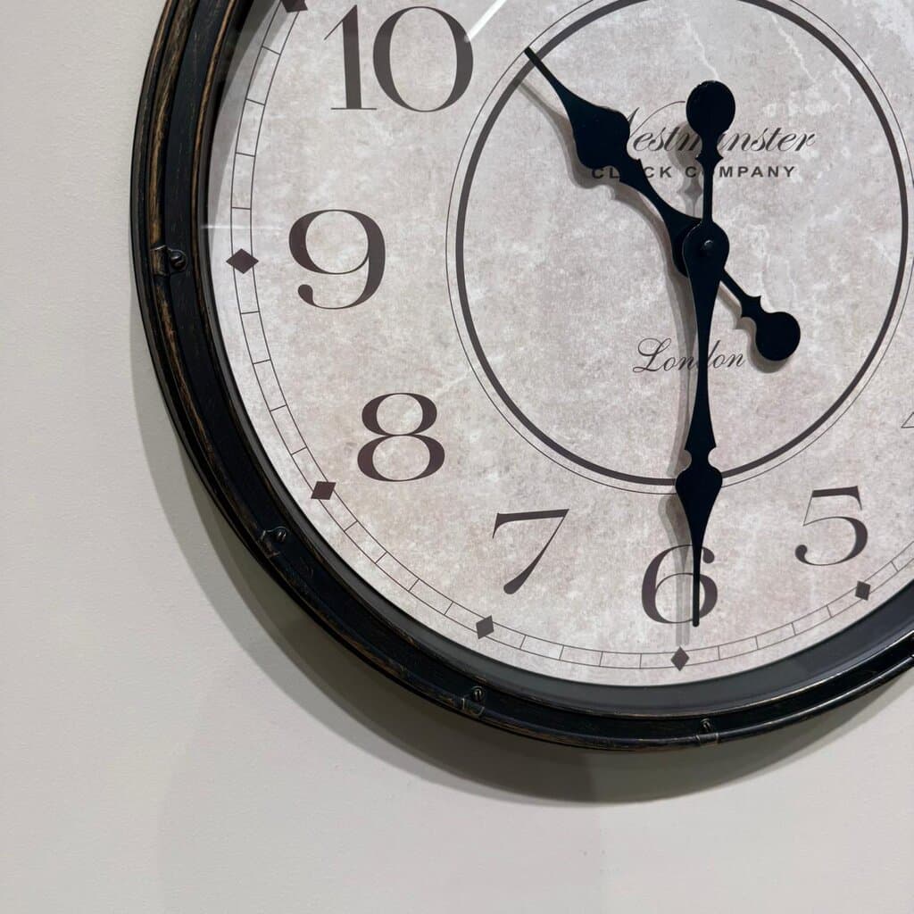 Classic Wall Clock 3