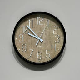 Wood-Style Texture Wall Clocks — photo 1