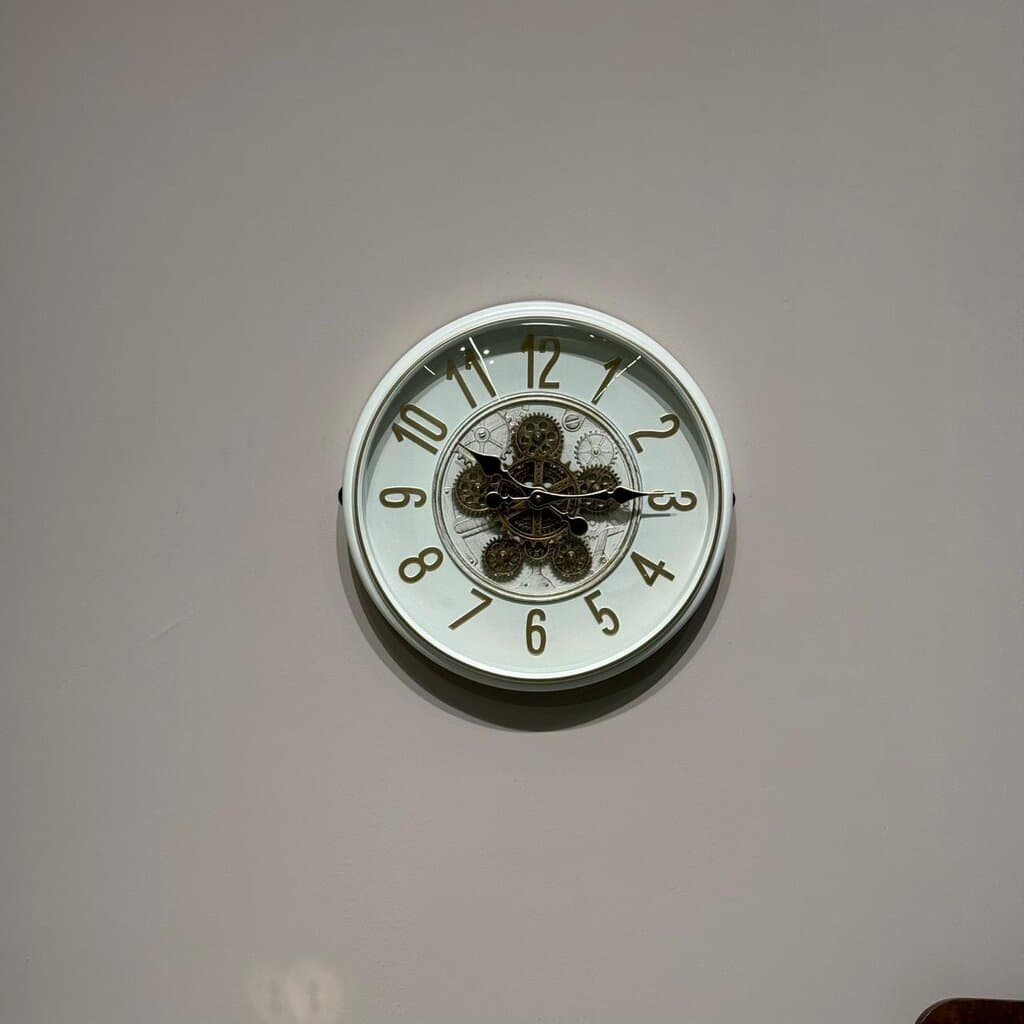 Vintage Luxury Wall Clocks 8