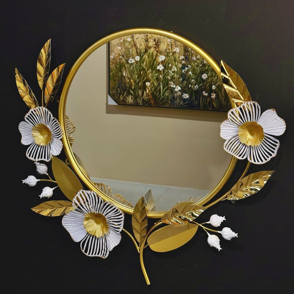 SMB0231 24 Golden Rim Wall Mirror & Decoration 2