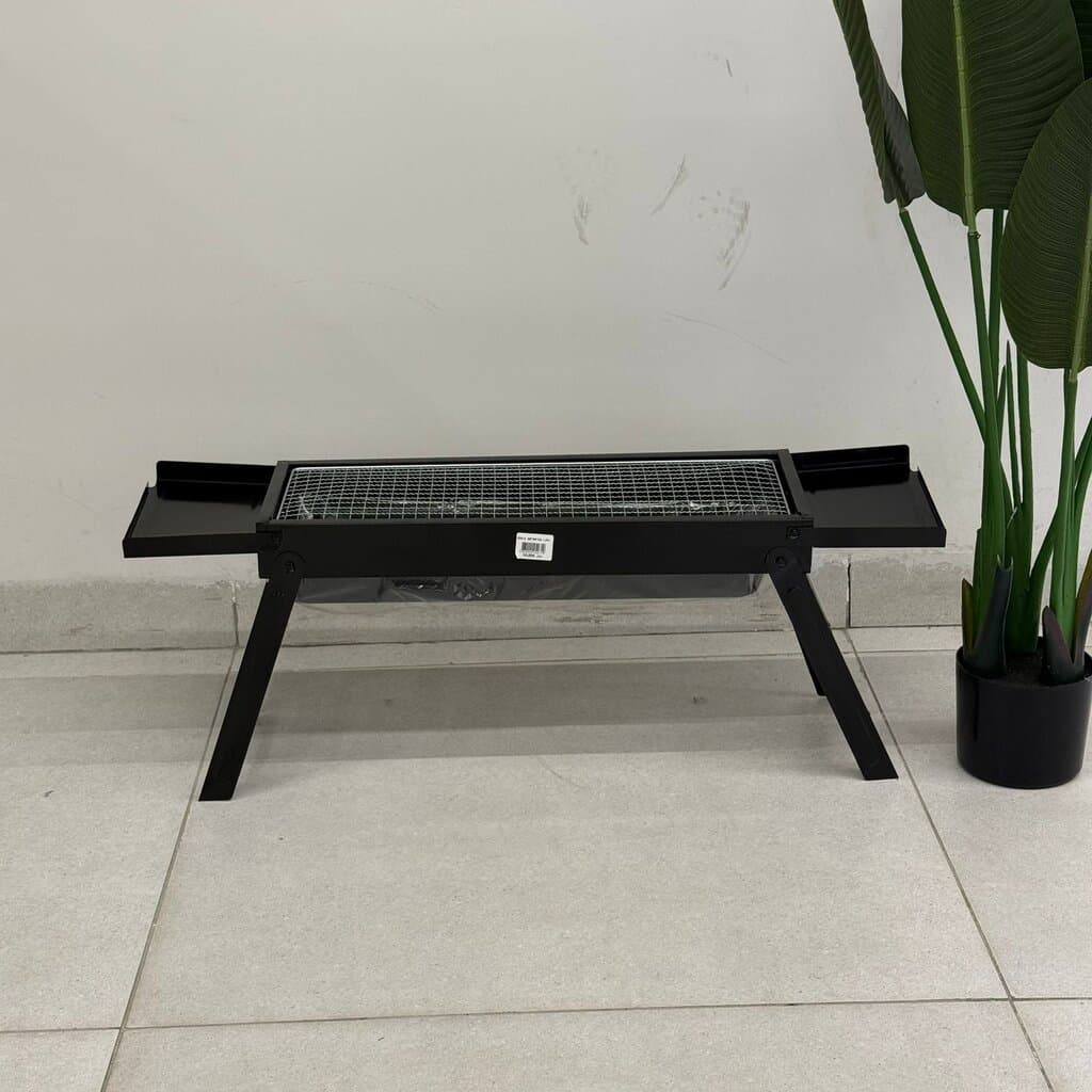 Foldable Portable Charcoal Barbecue Grill with Side Tray 3