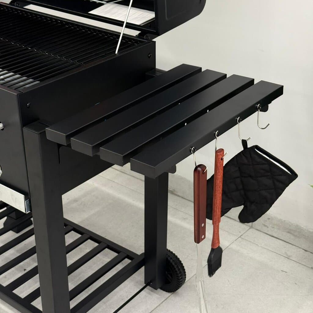 Barbecue Grill with Side & Storage Shelves 9