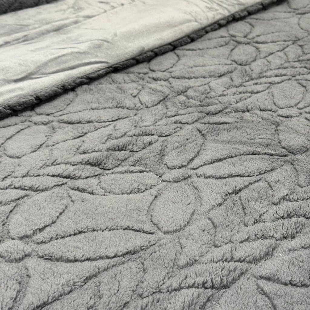 6 PCS - Modern Grey Plush Comforter Set 7