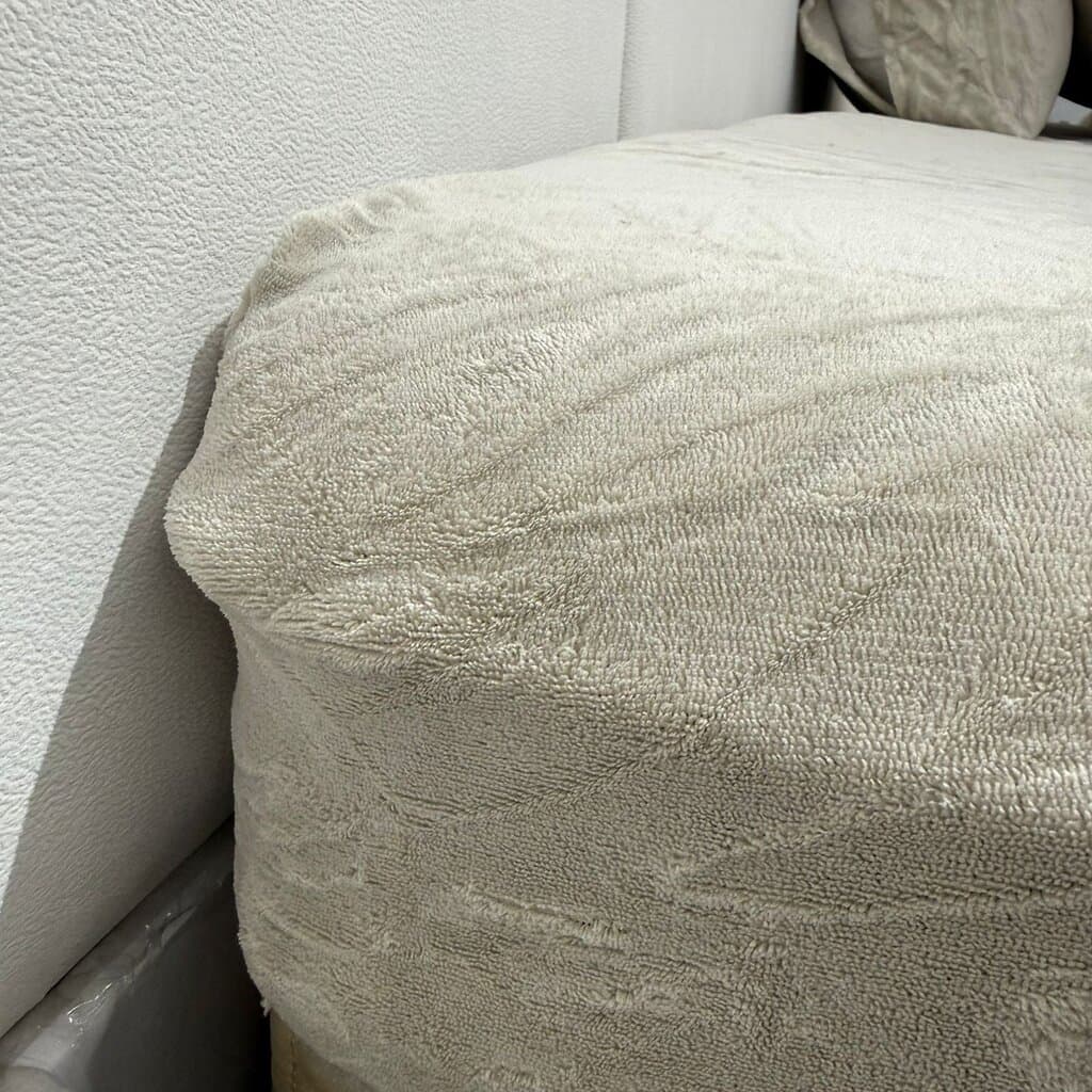6 PCS - Modern Reversible Plush Comforter Set 10