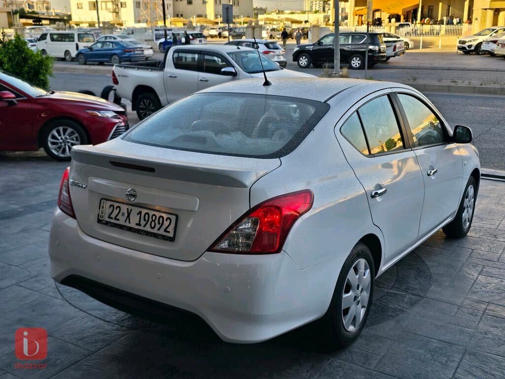 Nissan Sunny 6