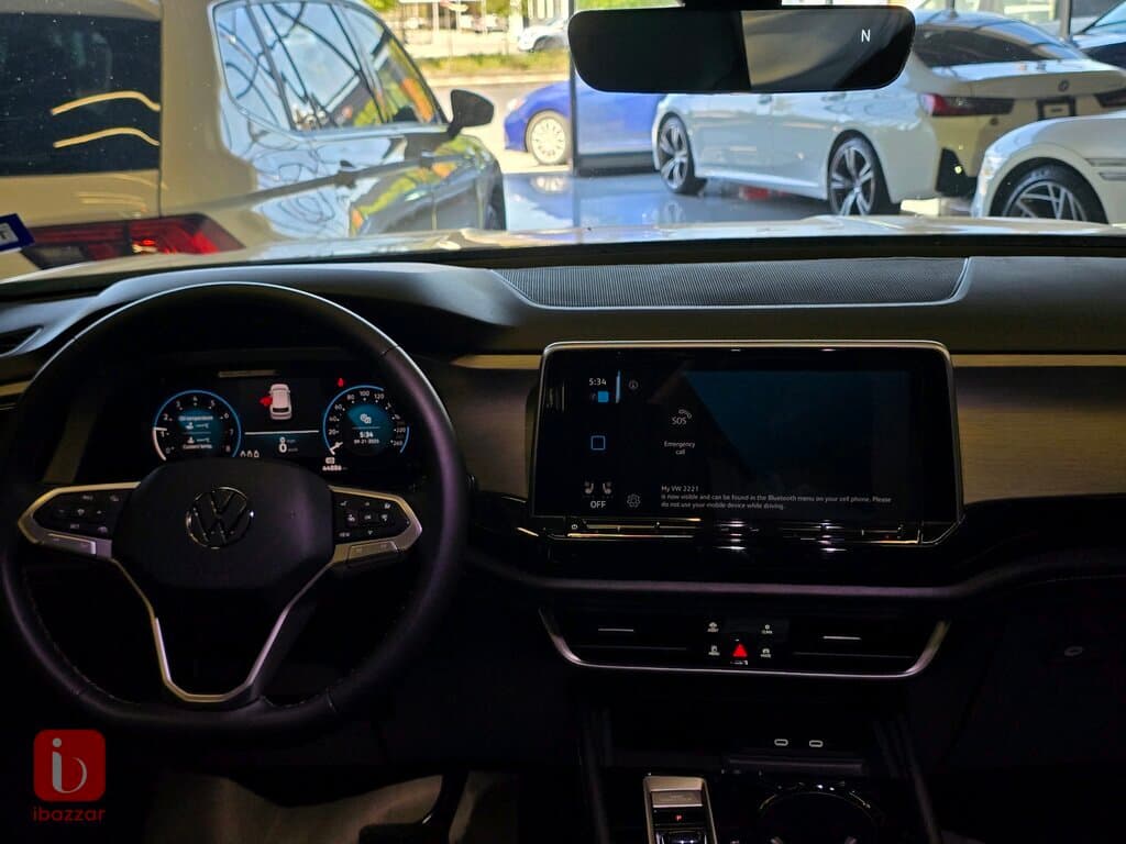 Volkswagen Atlas SE 6