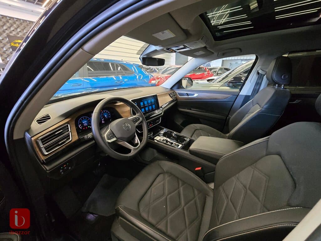 Volkswagen Atlas 5
