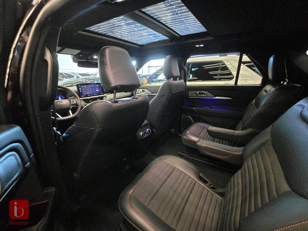Ford Explorer ST 5