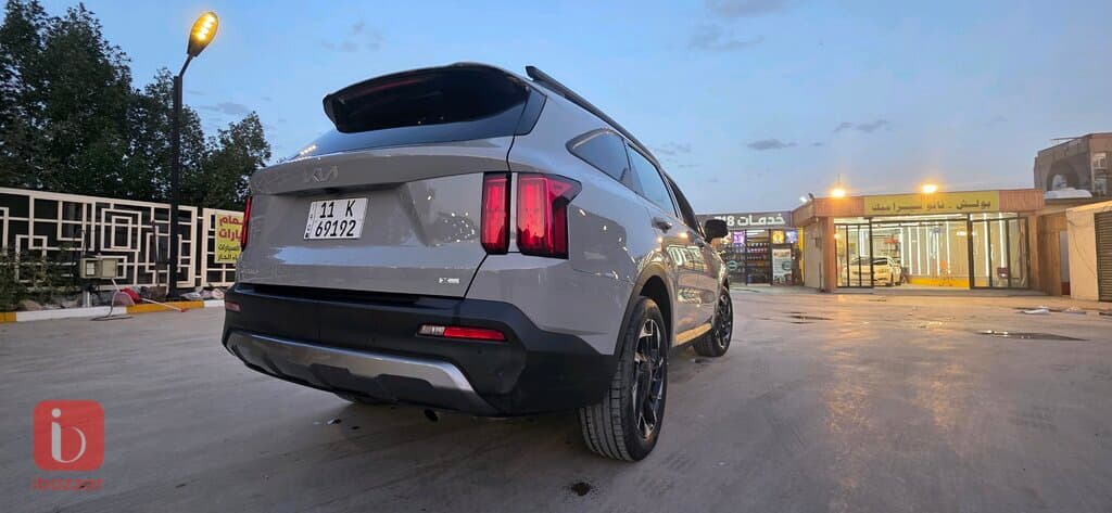KIA Sorento EX DLX 5
